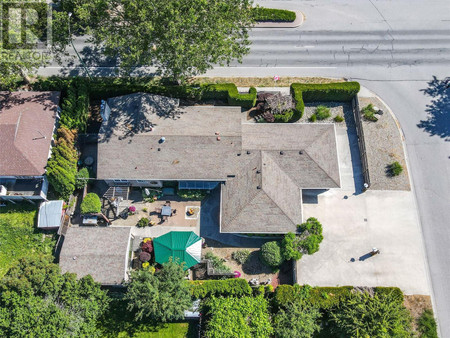 1400 Springfield Road, Kelowna