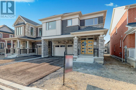 1407 Mockingbird Square, Pickering