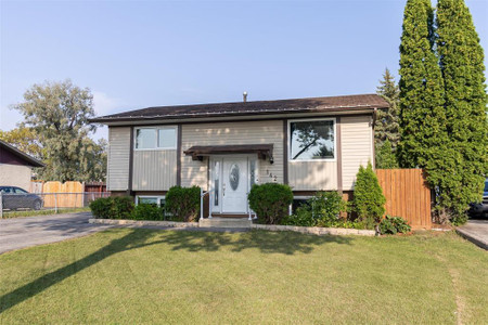 142 Hatcher Road, Winnipeg