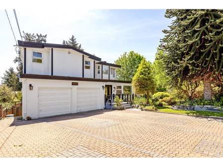 14220 Malabar Avenue, White Rock