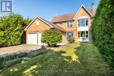 143 Glenway Circle, Newmarket