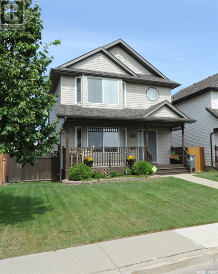 146 East Hampton Boulevard, Saskatoon