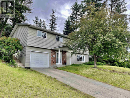 1460 N Eleventh Avenue, Williams Lake