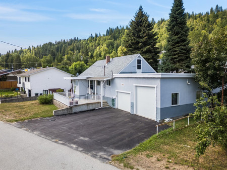 1464 Monashee Avenue, Castlegar