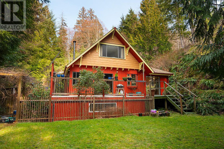 1471 Tunstall Boulevard, Bowen Island