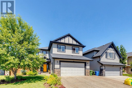 148 Aspenmere Close, Chestermere