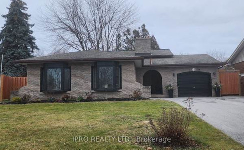 15 Bayshore Cres, St Catharines