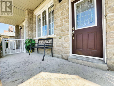 15 Bond Lake Park Street, Richmond Hill Oak Ridges Lake Wilcox