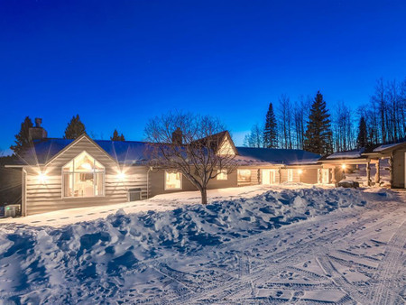 15 Saddle Bay, Bragg Creek