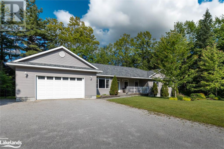 1502 Cedar Lane, Bracebridge