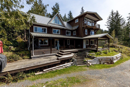 1504 Adams Road, Bowen Island