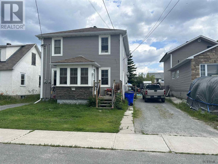 153 Front Street, Timmins Main Area