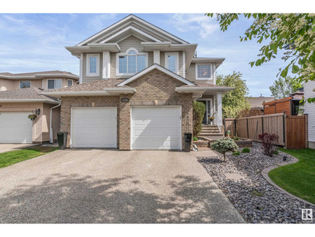 1538 Palmer Cl Nw, Edmonton