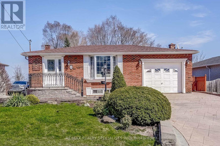 Living room - 155 Collings Avenue, Bradford West Gwillimbury, ON L3Z1V9 Photo 1