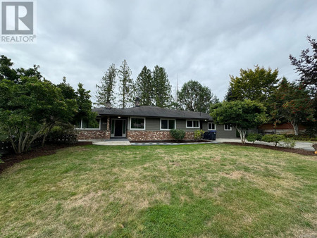 1556 Sunrise Dr, Parksville