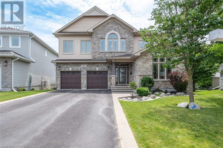 1561 Providence Crescent, Kingston