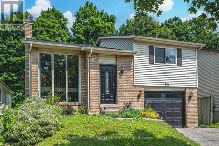 157 Hickling Trail, Barrie