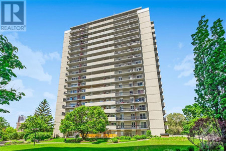 158 B Mcarthur Avenue Unit 1706, Ottawa