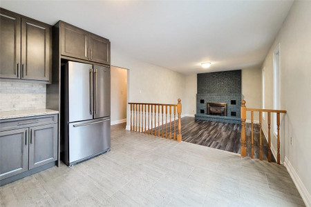 158 Delancey Boulevard Unit 1, Hamilton