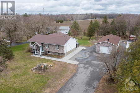 1583 Dunning Road, Ottawa