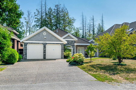 15922 109 Avenue, Surrey