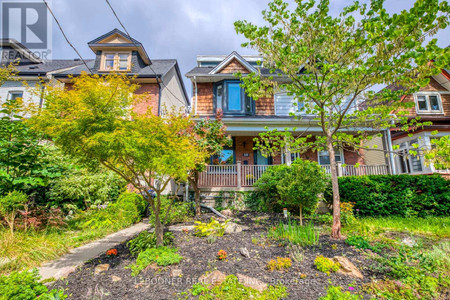 16 Grandview Avenue, Toronto North Riverdale