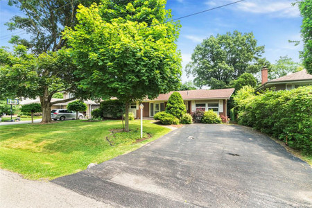 160 Taylor Road, Ancaster