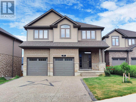 161 Mountain Holly Court, Waterloo