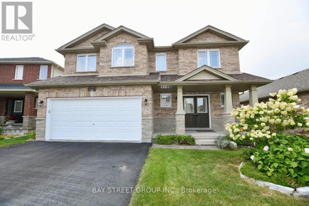 1627 Cedarcreek Crescent, London