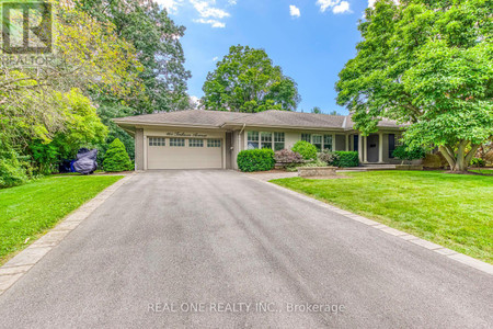 164 Trelawn Avenue, Oakville