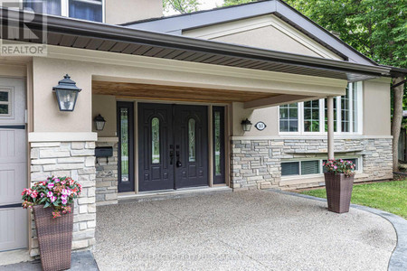 165 Walby Drive, Oakville