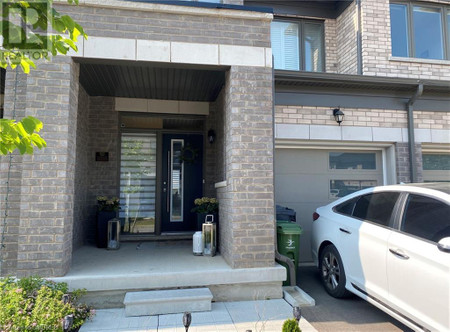 166 Deerpath Drive Unit 77, Guelph