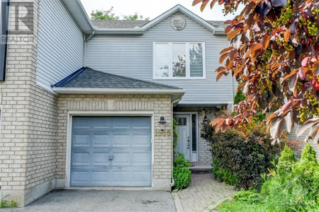 1668 Jobin Crescent, Gloucester