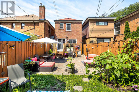 167 Mcroberts Avenue, Toronto Corso Italia Davenport