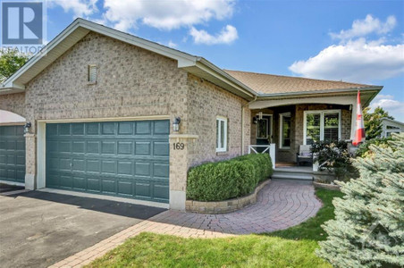 169 Granite Court, Ottawa