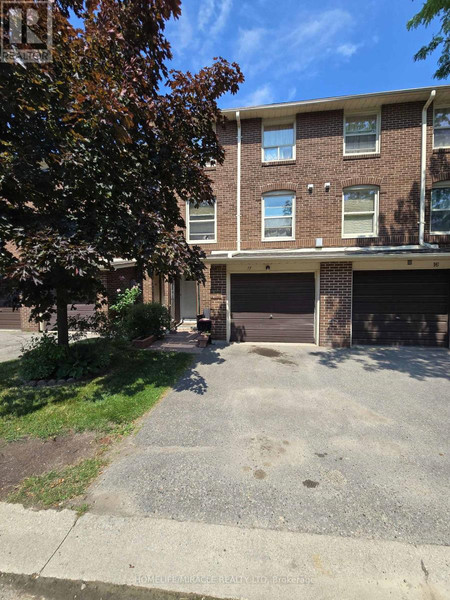 17 17 Eden Park Drive, Brampton Southgate