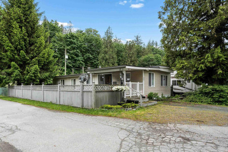 17 3942 Columbia Valley Road, Cultus Lake