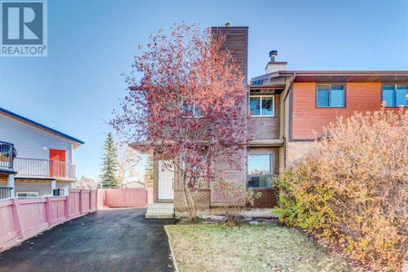 17 Castleglen Road Ne, Calgary