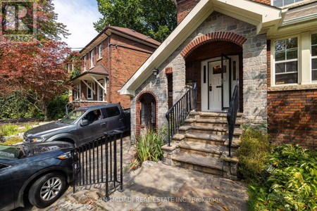 17 Duncannon Drive, Toronto Forest Hill South