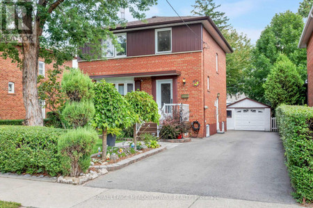 17 Edilou Drive, Toronto Alderwood