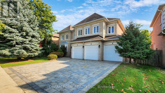 17 Silver Fir Street, Richmond Hill Langstaff