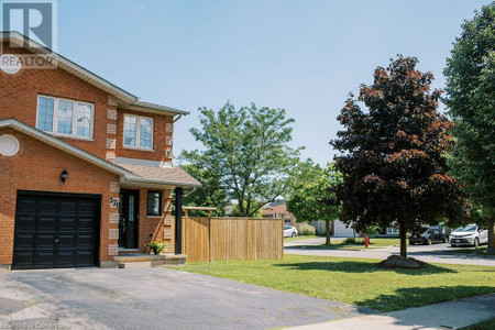 170 Candlewood Drive, Hamilton