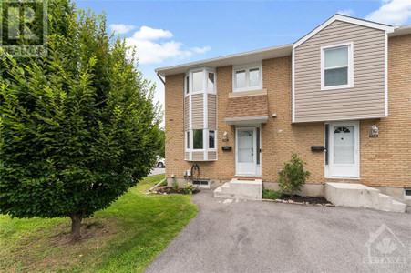 1780 Lamoureux Drive Unit A, Ottawa