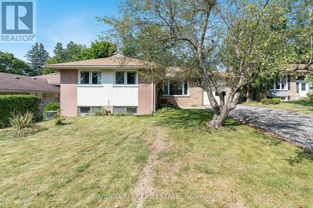 18 Downsview Drive, Barrie