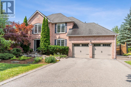 18 Harrowsmith Place, Richmond Hill Oak Ridges