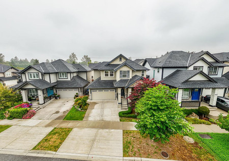 18065 67 B Avenue, Surrey