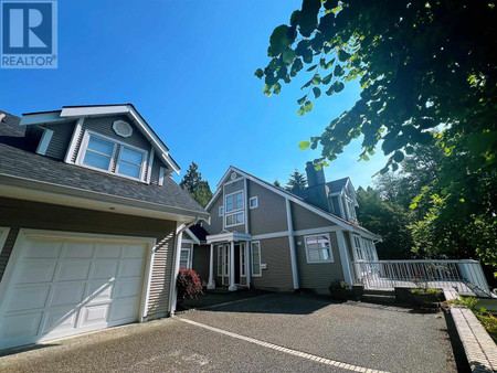 1810 St Denis Road, West Vancouver