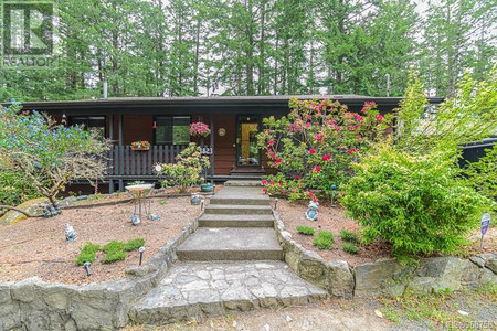 Bathroom - 1823 Millstream Rd, Highlands, BC V9B6E3 Photo 1