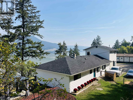 1829 South Lakeside Drive, Williams Lake