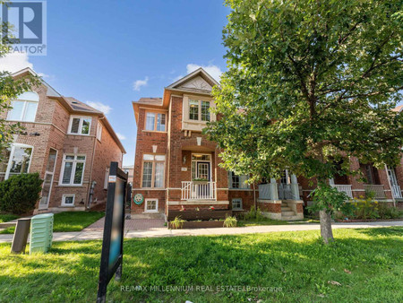 184 Bur Oak Avenue, Markham